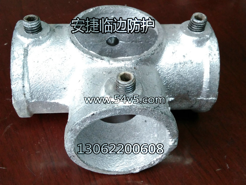 2454v5.comee27f.jpg